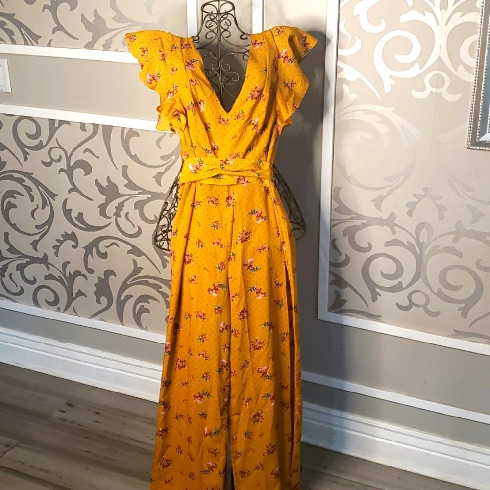 Jumpsuit - Picture 1 of 4